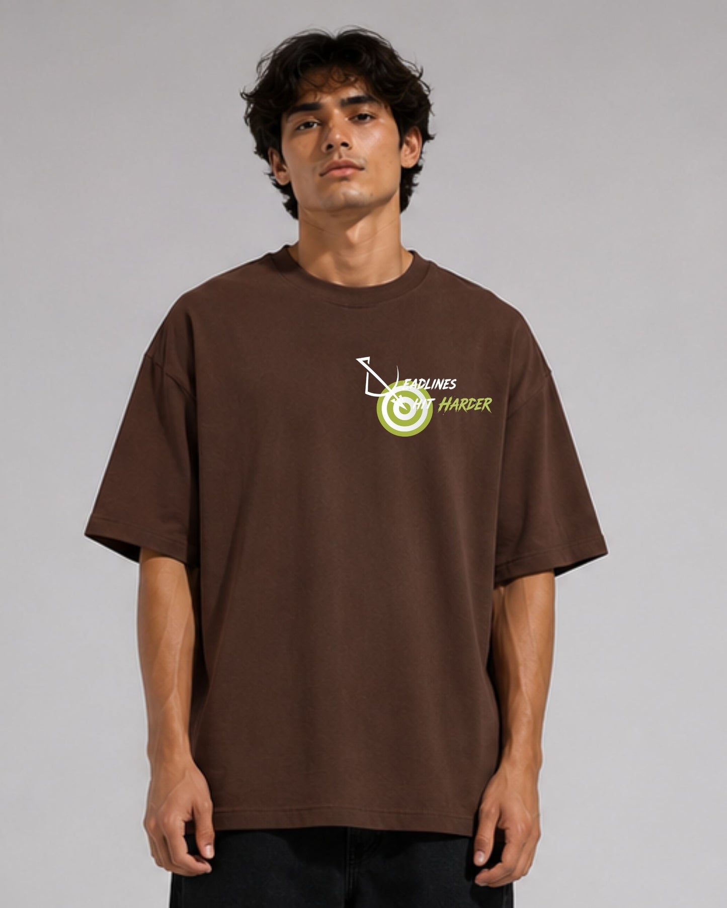 Oversized T-shirt - Deadlines Hit Harder