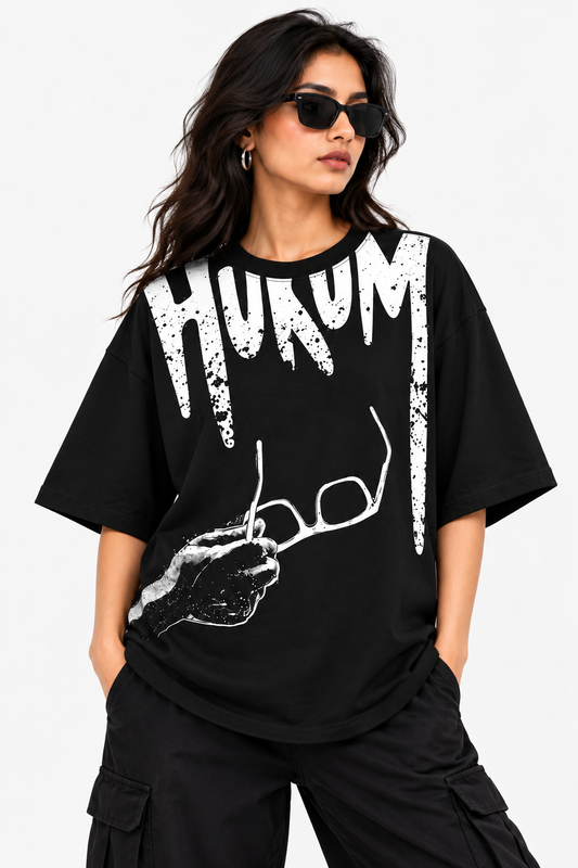 Women Hukum Drip Typography Oversized Tee — Black & White